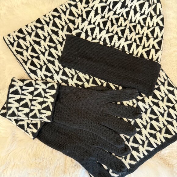 Michael Kors Black & White MK Logo Knit Hat Scarf & Gloves 3 Piece SetSet - Picture 1 of 7